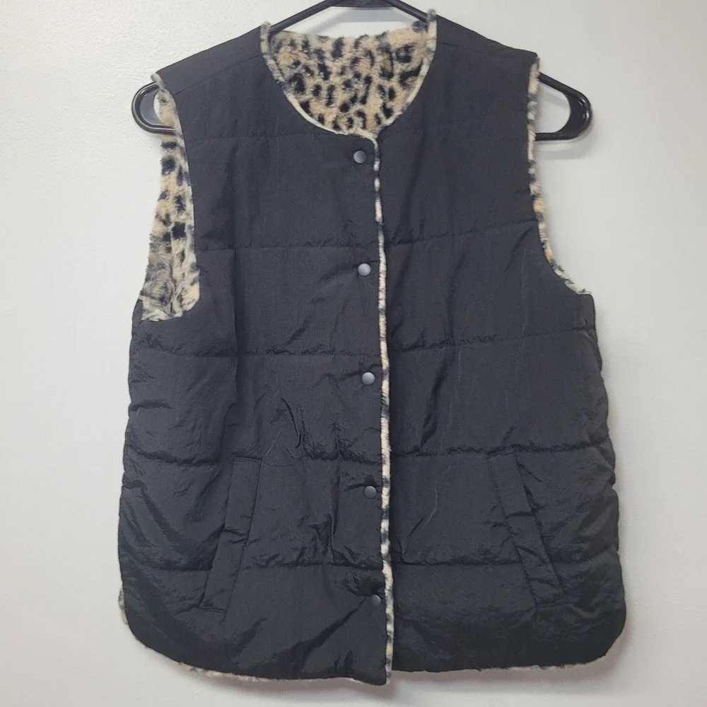 Color Place Kids Reversible Puffer Vest Black Faux Fur Leopard Print XXL 18/20‎